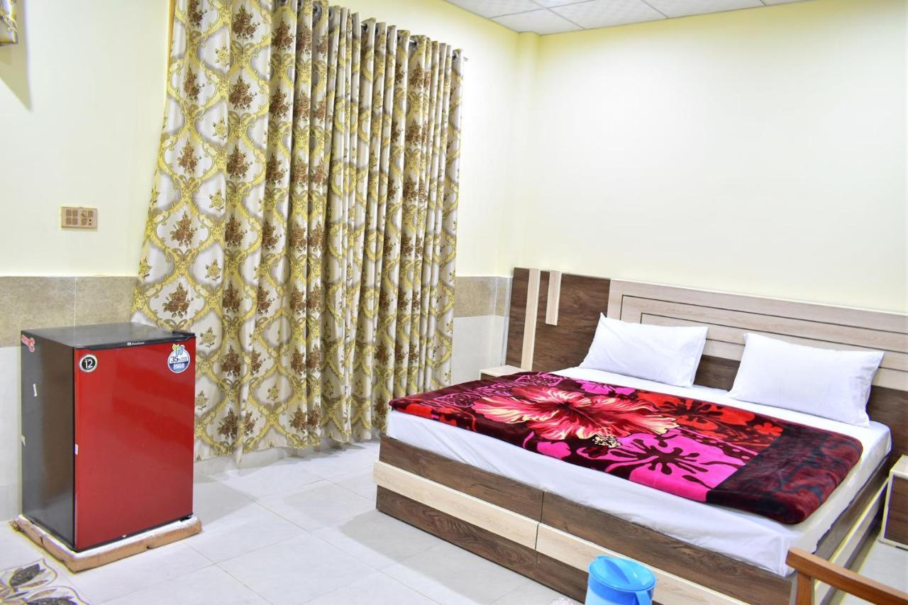 Swat Guest House Mingora Экстерьер фото